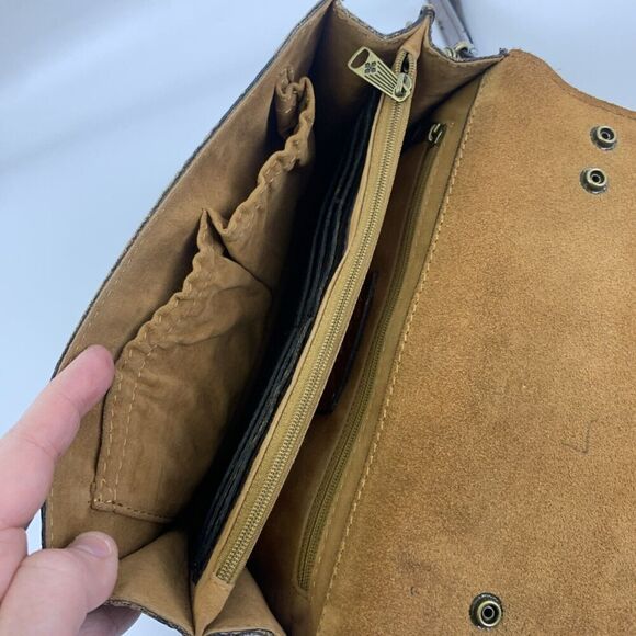 Patricia Nash Lanza Rose Tooled Leather Clutch Wristlet Brown Clasp Flap Small - Picture 10 of 16